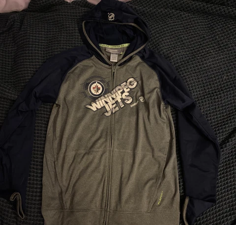 Winnipeg Jets Youth Large NHL Reebok Center Ice Collection Jacket Cover