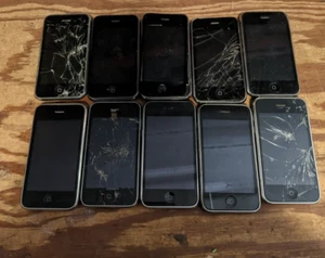 Lot of 10 Apple iPhone 3GS (A1303) - Black (AT&T) READ BELOW! - Picture 1 of 2