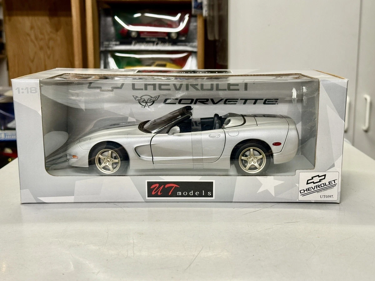 UT Chevrolet Corvette Contemporary Manufacture Diecast Cars for