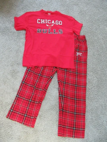 Chicago Bulls Mens 2 Pc. Shirt Pants Lounge Pajamas Set Large Cover
