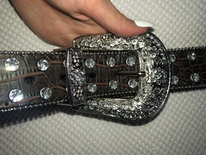 Genuine Leather Western Cowgirl Women's Belt with Rhinestones and Studded - Picture 1 of 16