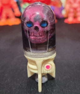 Ian Bederman Escape Pod WTF Esculturas GID Resina Indie Figura 2020 Única - Imagen 1 de 10