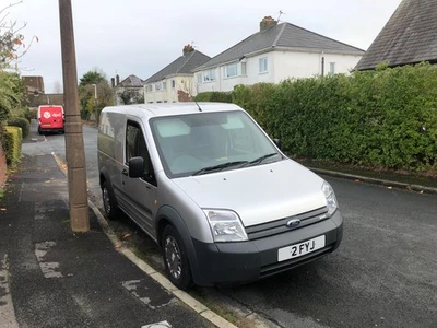 Ford Connect 200 SWB 1.8 Diesel 18700 miles - Image 1 of 4