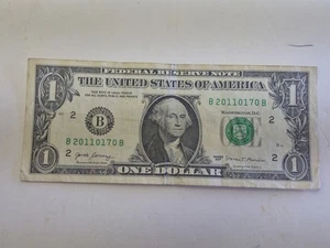 JAN 7 OR JUL 1 2011, DUAL BIRTHDAY NOTE B2011 01 7 0, 1$ One Dollar Bill - Picture 1 of 4