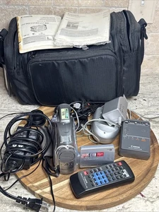 Canon ZR90 MiniDV Video Camera Camcorder W/ Accessory Bundle Lot Very Nice! - Picture 1 of 24