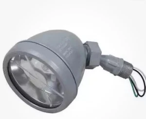 Taymac Lhs100s Swivel Lampholder,Halogen,75W - Picture 1 of 4