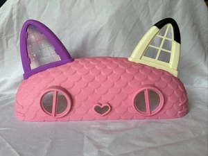 Gabby's Puppenhaus Teil Ersatz Klappdach Katzenohren Rosa Purrfect - Bild 1 von 9