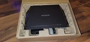 NETGEAR - D7000 - AC1900 Wireless Dual-Band Gigabit Wifi Router - Afbeelding 1 van 2