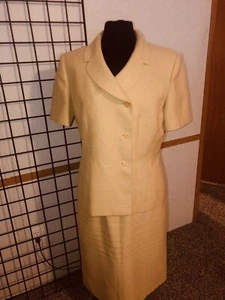 Vintage 2 PC. Le Suit Lined Buttonfront Jacket and Skirt Yellow Size 12 - Picture 1 of 10