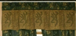 Cenefa para ventana camuflada Browning Buckmark 63"" x 20"" marrón cortina verde algodón pato - Imagen 1 de 1
