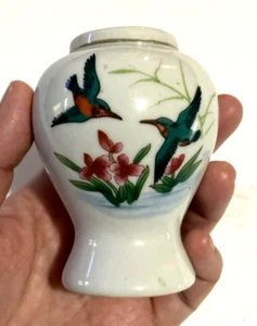 GINGER Jar No lid – WHITE W/ BIRDS & FLOWERS Small 3" tall - Afbeelding 1 van 8