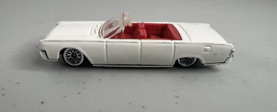 64 Lincoln Continental 2000 Hot Wheels Primera Edición Serie Blanco Foto 1 de 4