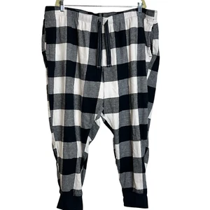 Old Navy Womens Pajama Pants XXL Black White Plaid Match the Fam Flannel Lounge - Picture 1 of 5