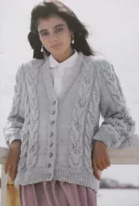 Ladies loose-fitting Cables cardigan jacket knitting pattern copy 12 ply - Picture 1 of 2
