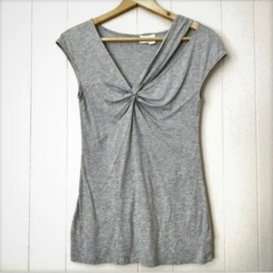 Anthropologie DELETTA Tee Womens S Heather Gray Jersey Cut Out Knotted Top EUC - Picture 1 of 8