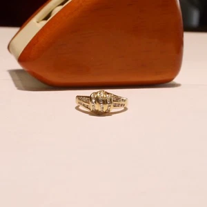 BEAUTIFUL 14k Yellow Gold NATURAL Diamond 1/3CTTW Ring--Size 4.25 - Picture 1 of 12