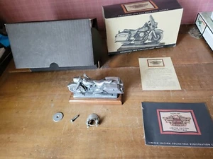 NEW HARLEY DAVIDSON 1995 FLHR ROAD KING PEWTER REPLICA LIMITED EDITION BOXED - Picture 1 of 19