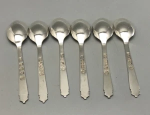 Vintage British Hallmarks Silver Spoons Roberts & Belk 1953 80g ELZX - Picture 1 of 4