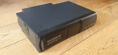 LAND ROVER L322 REAR ENTERTAINMENT DVD CHANGER RANGE ROVER DVD CHANGER  - Image 1 of 4