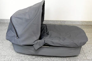 Britax Go Babyschale, inklusive Adapter, Grau, kaum gebraucht - Bild 1 von 4
