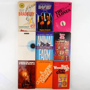 Post-Apocalyptic, Dystopian Lot - 9 Paperback Books (K) - Bild 1 von 5