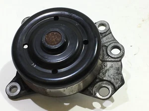 TOYOTA AYGO 2013 1.0 PETROL GENUINE WATER PUMP WITH PULLEY /2005-14 - Picture 1 of 3