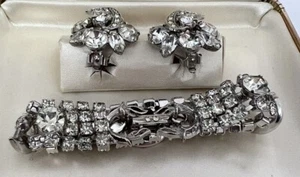 Vintage Weiss Rhinestone Crystal Bracelet Earrings Set - Picture 1 of 16