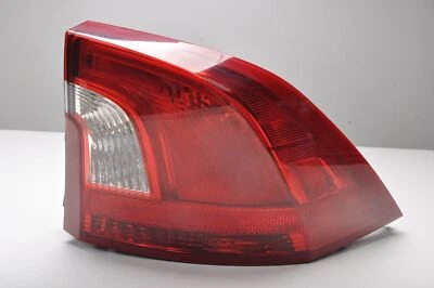 VOLVO S60 II Luz Trasera Derecho 30796268 - Imagen 1 de 4