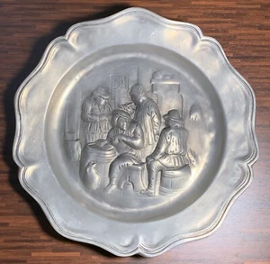 Zinn Wand Teller - JD Krone gestempelt - Alt / Vintage - ca. 30cm Ø - Bild 1 von 4