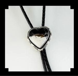 Handcrafted Sterling Silver and White Buffalo Heart Bolo - Picture 1 of 6