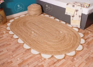 Alfombra de yute festoneada beige trenzada a mano con borde festoneado blanco para decoración habitación - Imagen 1 de 5