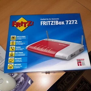 FRITZ!Box 7272 WLAN 450 Mbps 4-Port 10/100 - Bild 1 von 2