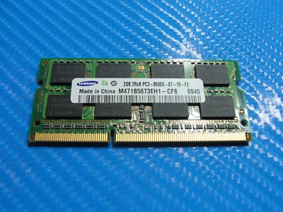 MacBook Pro A1286 Samsung 2GB Memory PC3-8500S-07-10-F2 M471B5673EH1-CF8 #1 - Image 1 of 4