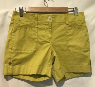 WHBM Casa Blanca | Pantalones Cortos de Sarga de Tiburón Verde Mercado Negro Bergamota 5” Entrepierna Talla 2 Foto 1 de 4