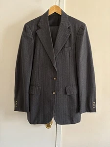 Vintage 1970s Arthur Richards Man Charcoal Grey Herringbone 3 Piece Suit - 38R - Picture 1 of 7
