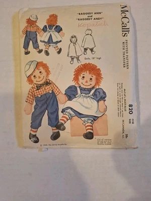 Mcalls 复古 1958 年 Raggedy Ann And Andy 娃娃印花图案缝纫工艺 #820 — 第 1/2 张图片