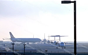 Los Angeles International Airport Flugzeuge Verkehr Original 35 mm Fotofolie - Bild 1 von 2