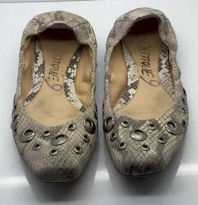 Zapatos planos de ballet sin cordones de cuero piel de serpiente gris tostado BOUTIQE 9 para mujer 7,5 M Foto 1 de 4