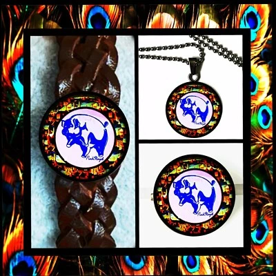PINK FLOYD PIGS ON THE WING🎸 SET OF 3  🎸 BRACELET➕NECK.➕PIN Foto 1 de 2