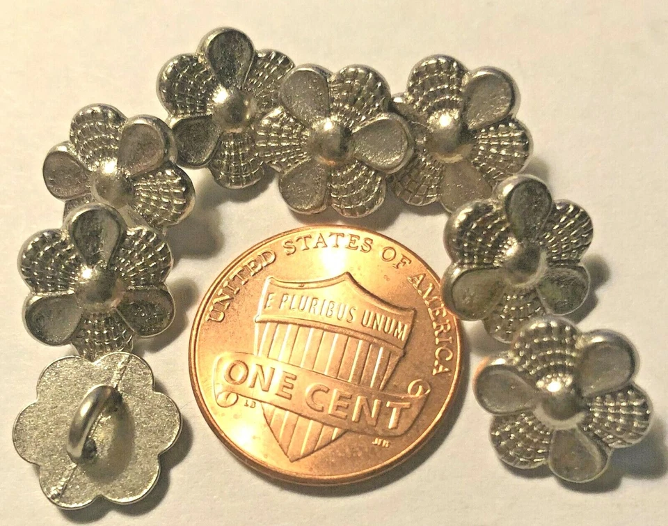 8 Small Silver Tone Metal Shank Buttons 7/16" 11mm Flower Floral 9615 - Image 1 of 1