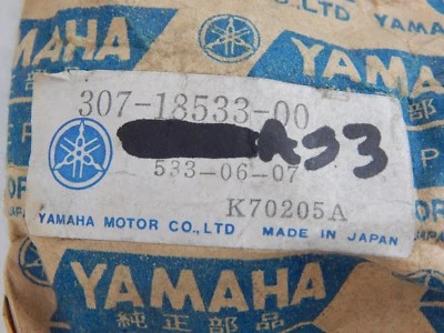 Nuevo de Lote Antiguo Yamaha CS5 LS2 RD125 TA125 YAS1C Cambio Cambio Cierre Enchufe Parte OEM 307-18533 Foto 1 de 4