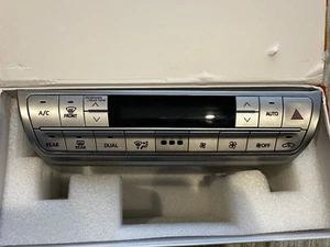 Toyota Landcruiser Prado 150 AC controller fits prado 2017-2023 - Picture 1 of 2