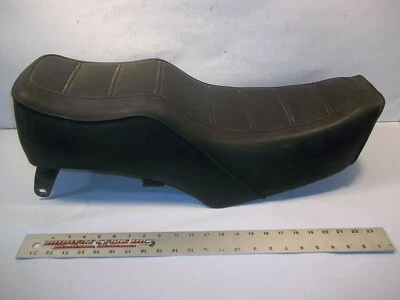 SUZUKI GN400 SEAT 45100-37320-48G GN 400 TX XT T XX 81 80 jh - Image 1 of 4