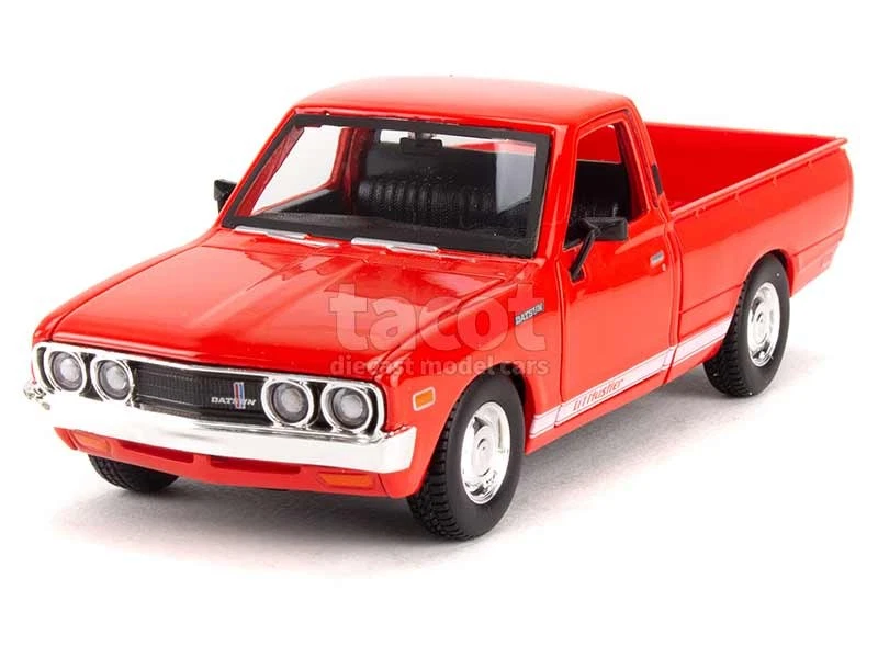 1 24 Maisto Datsun 620 Pick-Up 1973 Red MI31522 Modellino