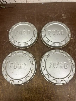 SET OF 4 VINTAGE FORD HUBCAPS DOG DISH BOTTLE CAP 10” - Image 1 of 4