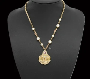 CHANEL Necklace Chain AUTH Coco Vintage Rare CC Mark Gold GP Shell Fake Pearl - Picture 1 of 10