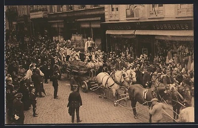 CPA Mons, Eglise Ste Waudru  - Photo 1/2