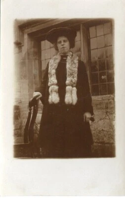 Unknown woman fur stole old window Edwardian postcard - Image 1 of 2