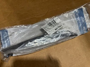 New Genuine FORD OEM Wiper-Rear Window Arm BB5Z17526C - Picture 1 of 3