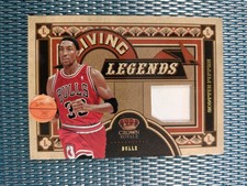 2010 Panini Crown Royale Living Legends Scottie Pippen Game Used Jersey /499